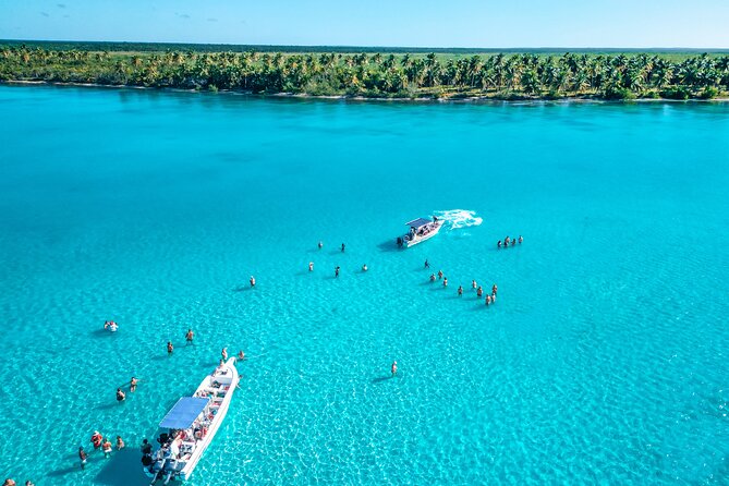 La Romana: Saona Crusoe VIP - Kreuzfahrtgäste - Quick highlights you’ll feel all day
