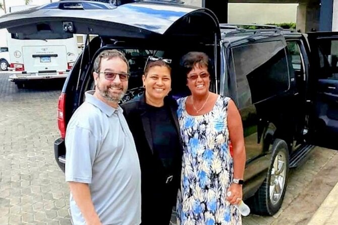 Luxury Suburban Airport Transfer – Premium Service in Punta Cana - The meet-and-greet: how you avoid the “where are they” moment