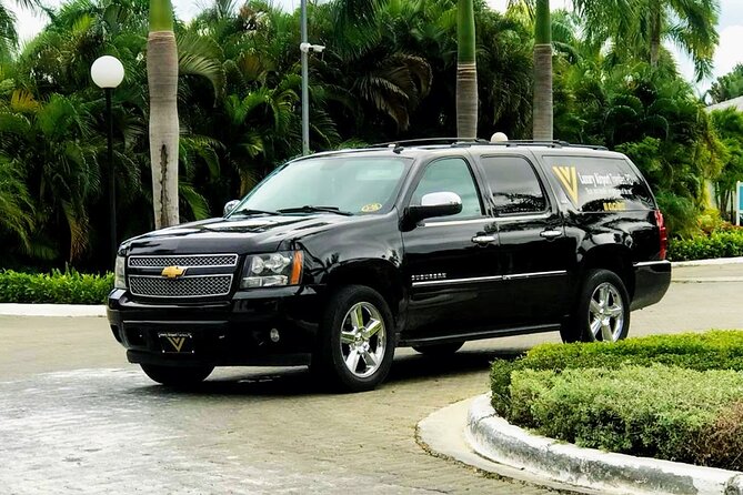 Luxury Suburban Airport Transfer – Premium Service in Punta Cana - From landing to door-to-door: what this transfer really solves