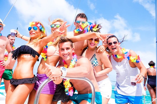 Luxury Sunset Party Boat - Snorkel reefs and a natural pool stop: what the water time is for