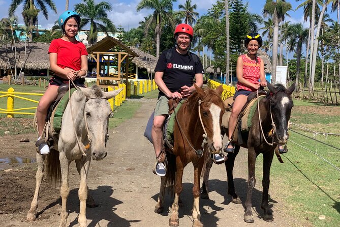 Miches Beach Horseback Riding - Key Points at a Glance