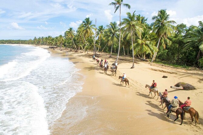 Montaña Redonda & Horseback Riding 2-in-1 Tour from Punta Cana - A 2-in-1 day plan that actually feels worth the drive