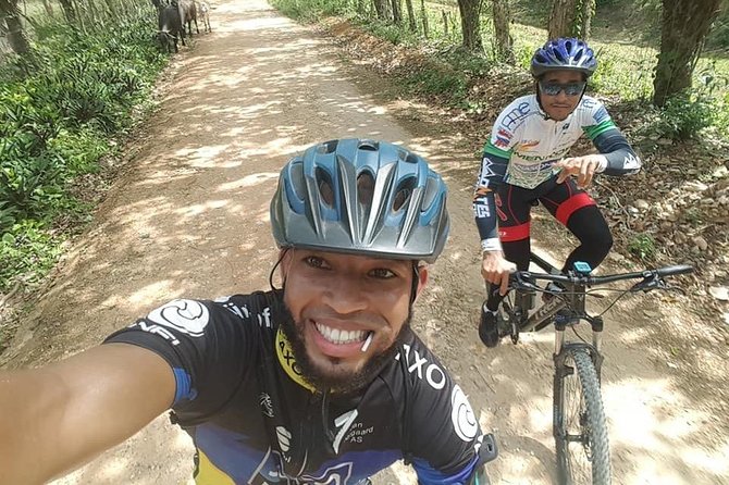 Mountain Biking in Cabarete - Fruit stops and tropical breaks: why they’re more than snacks