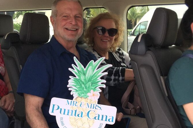 Mr&Mrs Punta Cana Private Roundtrip Transfer Airport-Hotel - Pickup Logistics That Save You From the Usual Headaches