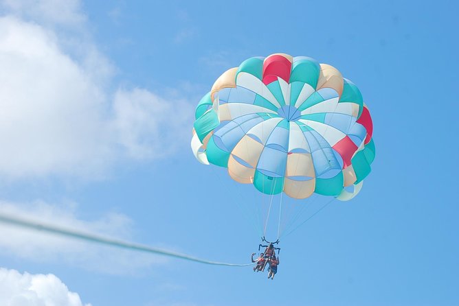 Parasailing Punta Cana - Safety and the Speedboat Connection: What to Expect While You Fly