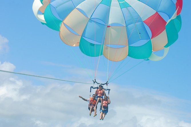 Parasailing Punta Cana - From Your Hotel to the Speedboat: How the Day Usually Flows