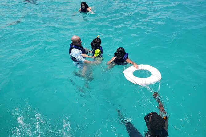 Party Boat and Snorkeling Family-friendly Semi-Private - Food and drinks: the included menu, and what to expect