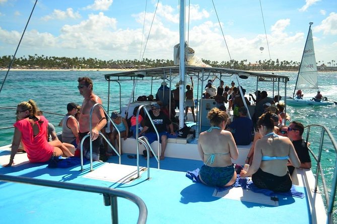 Party boat in Catamaran with Open Bar Only Adults + Snorkeling - Food Isn’t Included (And Why That’s Not Always a Dealbreaker)