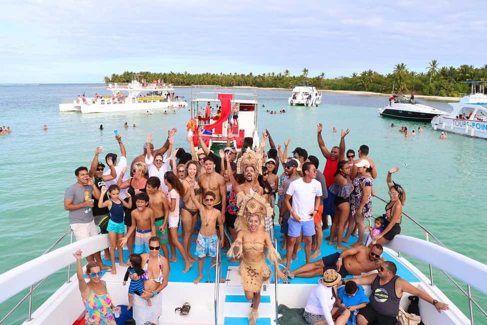 Party Boat in Punta Cana/Free Drinks and transportation inc - Key things that make this tour worth a look
