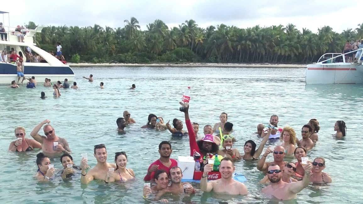 Party Boat in Punta Cana/Free Drinks and transportation inc - On-deck cruise time: sun, snacks, and staff-led games