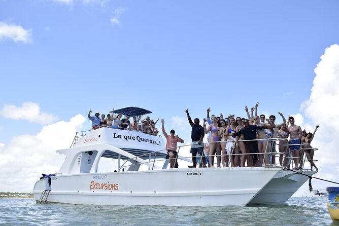 Party boat, Snorkeling, Sand-bar open bar in Bávaro Beach - Key highlights worth showing up for