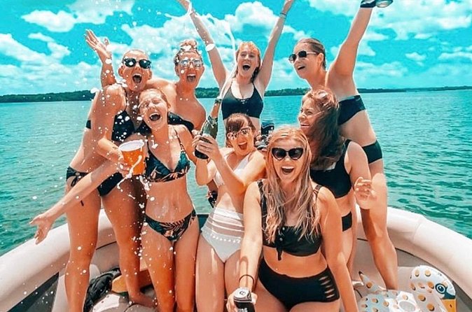 Party Boat Tour in Punta Cana - Why the crew and boat setup affect your whole day