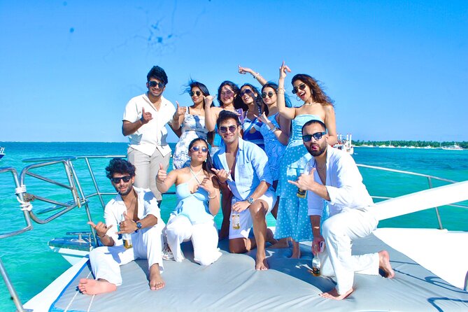 Party Booze Boat Fiesta Sand Bar-Snorkeling-Music-Drinks-Dancing - Dolphin Island: spotting dolphins from the boat without betting your day