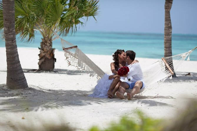 Photographer in Punta Cana, professional photo shoot - Who should book this Punta Cana photo shoot
