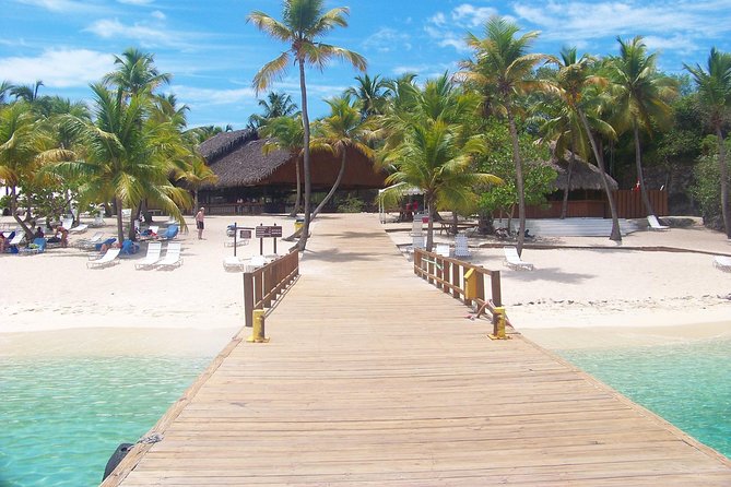 Platinum Catalina Island and Chavon River - Open bar, lunch buffet, and what $105 really covers
