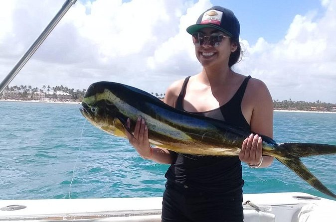 Platinum Punta Cana fishing charter - Observers Welcome: Making It a Shared Day (Not Just a Guy Thing)