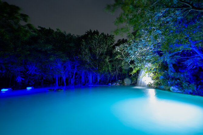 Polaris At Night, Waterfall Pool + Surf & Turf Dinner - Key points to know before you go