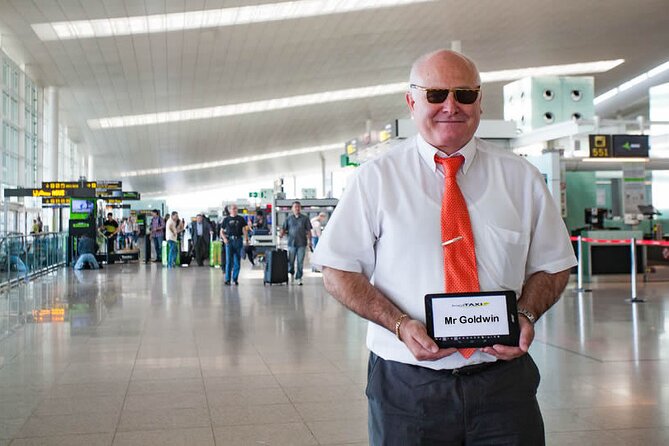 Private Departure Transfer from Punta Cana to Punta Cana airport (PUJ) - Timing: 15-Minute Courtesy Window and a 20-Minute Ride