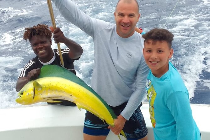 Private Fishing charter Punta Cana (Alondra) - What to pack (so you feel good on a bouncy boat)