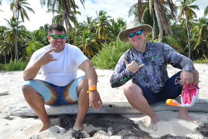 Private Half Day Trip: Snorkeling Cruise-Swimming Pool & Virgen Beach - A floating party with dolphins at the bow