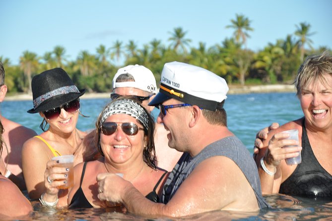 Private Half Day Trip: Snorkeling Cruise-Swimming Pool & Virgen Beach - Food, snacks, and how the open bar really feels