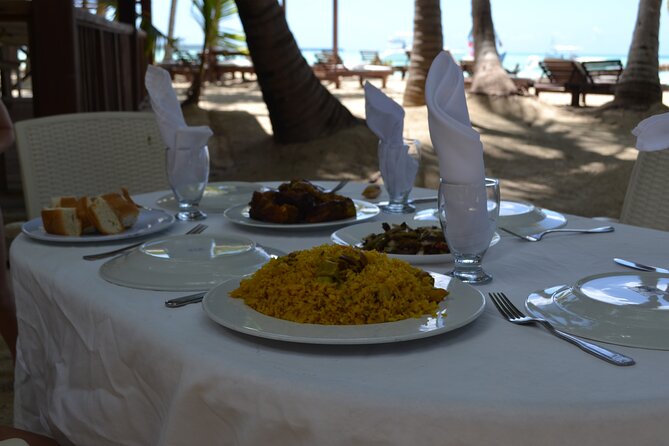 Private Isla Saona Boat Tour – Snorkeling Premium Drinks & Buffet - Isla Saona Beach Time Inside Cotubanamá National Park