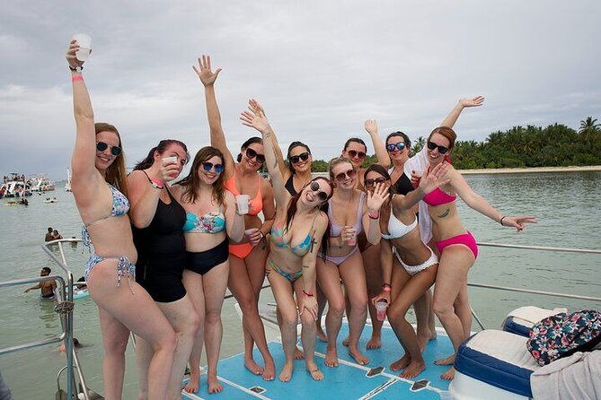 Private Party Boat with Snorkeling in Playa Bibijagua - Personalized Music Onboard: Small Detail, Big Atmosphere