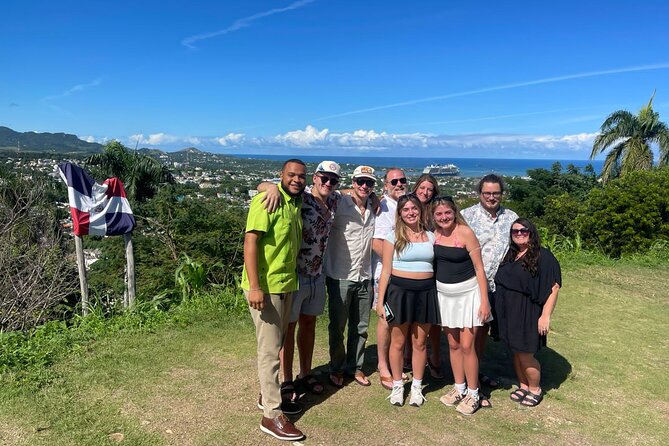 Private Puerto Plata City Tour - Fortaleza San Felipe and Parque Central: colonial walls and a big cathedral square