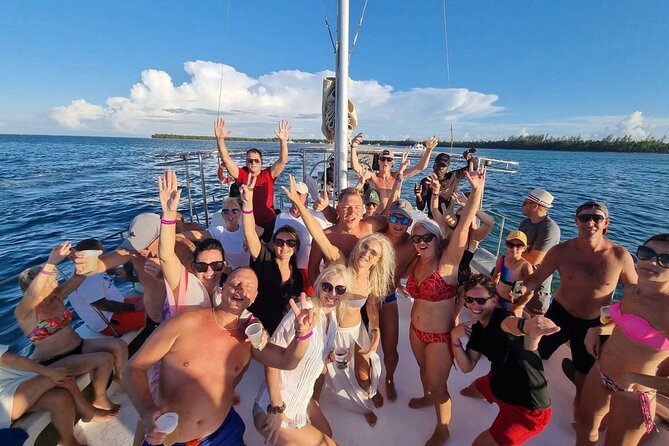 Private Sailing boat Snorkeling at Punta Cana - The white sand beach stop: reset mode between swims