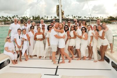Private Sunset Cruise in Punta Cana - The included food and drinks: lobster and champagne, done right