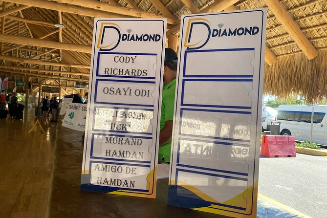 Private Transfer between Punta Cana Airport and Bavaro hotels - Price and value: $33 per group for up to five