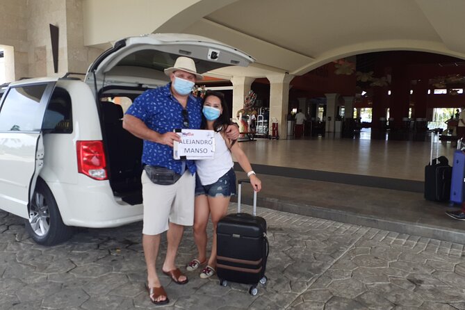 Private Transfer from PUJ airport to Punta Cana hotels - Meeting time and communication: WhatsApp keeps it from going sideways