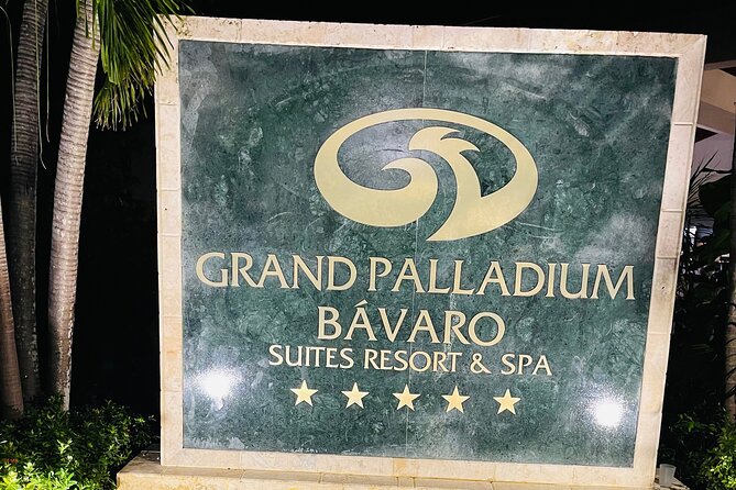 Private Transfer from Punta Cana Airport to Zona Hotels - Arriving in Punta Cana: Getting Met Without the Hunt