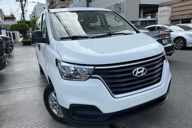 Private transfer from Puntacana airport to hotels-luxury services - Key things to know before you book
