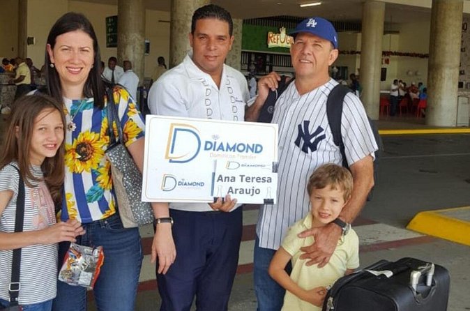 Private Transfer Punta Cana Airport and Bayahibe, La Romana - Private means up to 5 people—and that changes the math