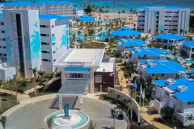 Private Transfer Punta Cana Airport to/from Dreams cap Cana - Comfort and timing: air-conditioned vehicle for about 25 minutes