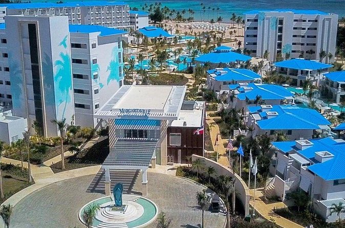 Private Transfer Punta Cana Airport to/from Dreams cap Cana - Arrival at Margaritaville Island Reserve Cap Cana without detours