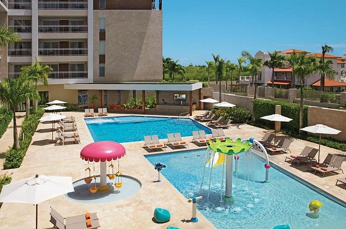 Private Transfer Punta Cana Airport to/from Dreams Dominicus La Romana - Price and value: $105 per group can be a smart deal