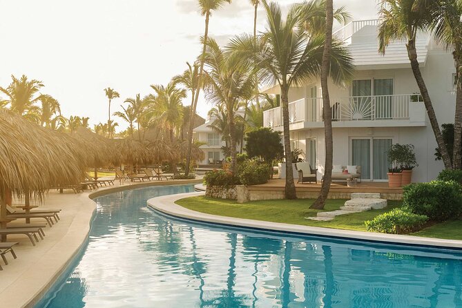 Private Transfer Punta Cana Airport to/from Excellence Punta Cana - Where You’ll Be Picked Up and Dropped Off (No “Surprises”)