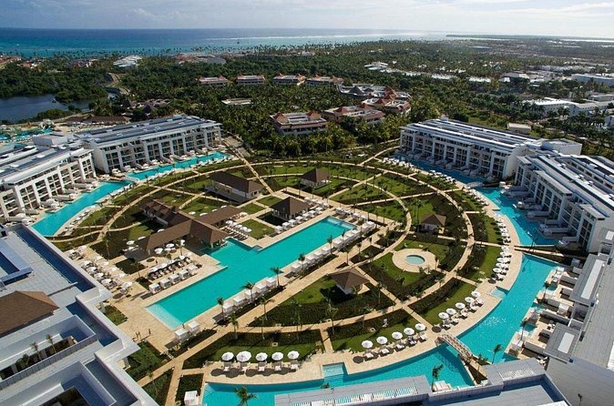 Private Transfer Punta Cana Airport to/from Falcon By Melia - What the Service Includes (and What You Should Watch For)