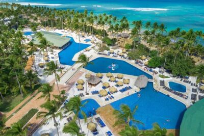Private Transfer Punta Cana Airport to/from Grand Sirenis Punta Cana - A/C Comfort and a Group-Friendly Setup (Up to 6)