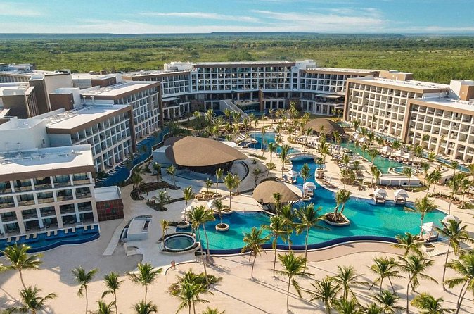 Private Transfer Punta Cana Airport to/from Hyatt Ziva - Return Transfer From Hyatt Ziva to PUJ: Getting to the Airport on Time