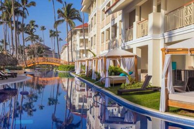 Private Transfer Punta Cana Airport to/from Majestic Mirage Punta Cana - The 34-minute ride to Majestic Mirage: comfort, not chaos