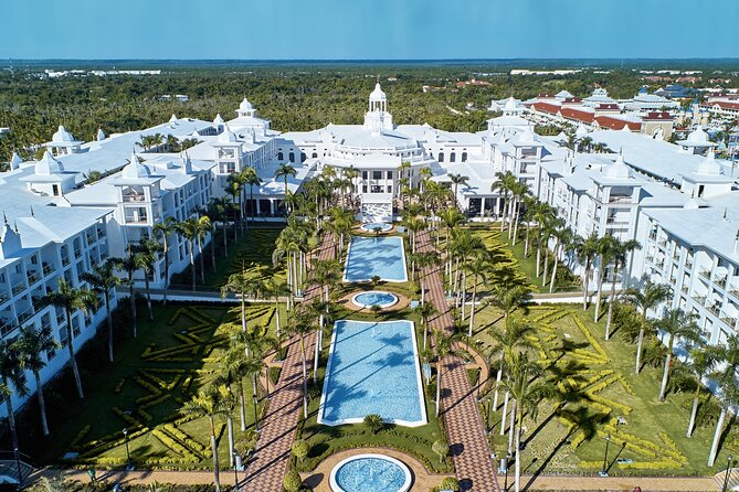 Private Transfer Punta Cana Airport to from Riu Palace Punta Cana - Ride time from PUJ to the resort: what direct usually means