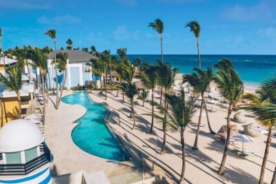 Private Transfer Punta Cana Airport to or from Iberostar Bavaro - The ride itself: air-conditioned, private, and no detours