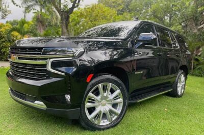 Private Transfer VIP Suburban in Punta Cana - Pickup that starts the right way: representative + mobile ticket