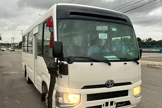 Private Transportation in Punta Cana - The SUV or Minivan Ride: Comfort and Practical Calm