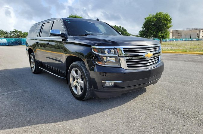 Private VIP Transfer From and To Punta Cana Airport - VIP touches: drink service, child seats, and the personal-care vibe