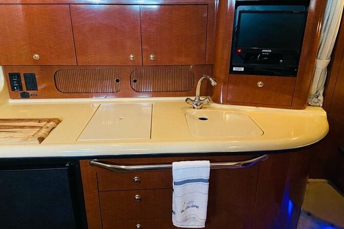 Private VIP Yacht in Punta Cana - Stop 1 Snorkeling off Punta Cana: gear that actually helps