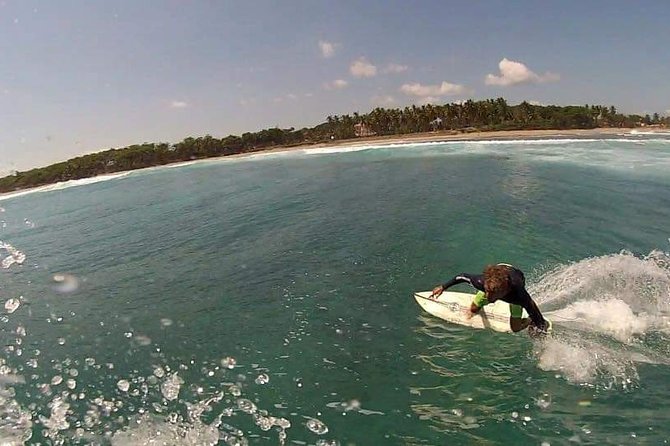 Professional surf lessons Dominican Republic, Cabarete, Encuentro - The $49.04 price: why it can feel fair for what you get